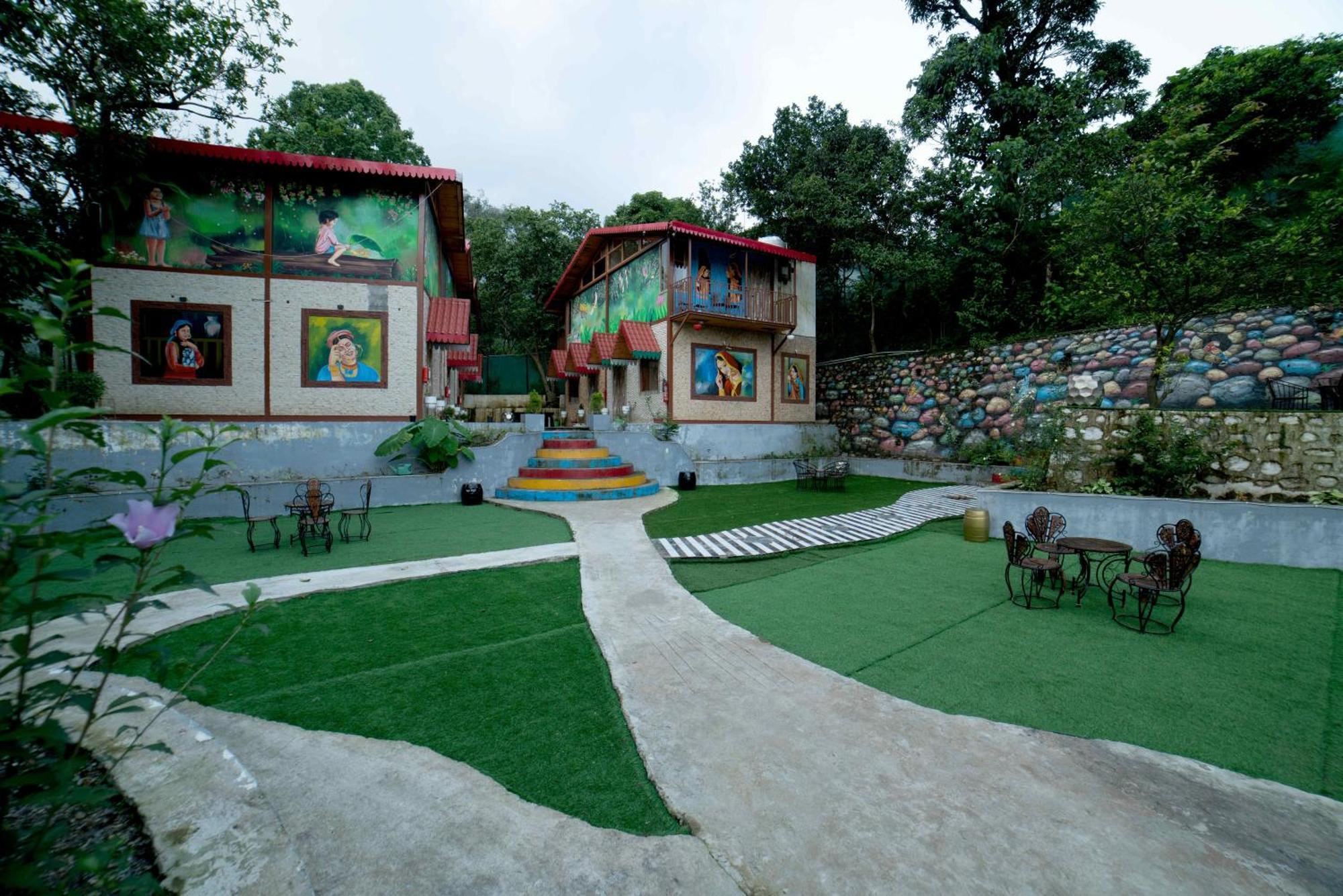 Mudras Grove Resort, 奈尼塔尔 外观 照片