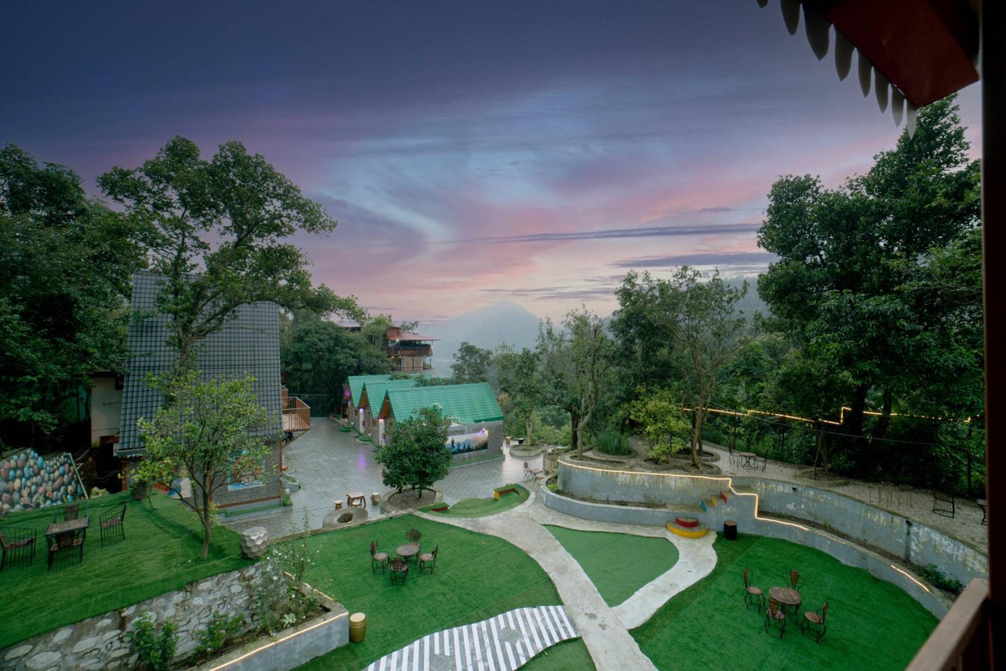 Mudras Grove Resort, 奈尼塔尔 外观 照片
